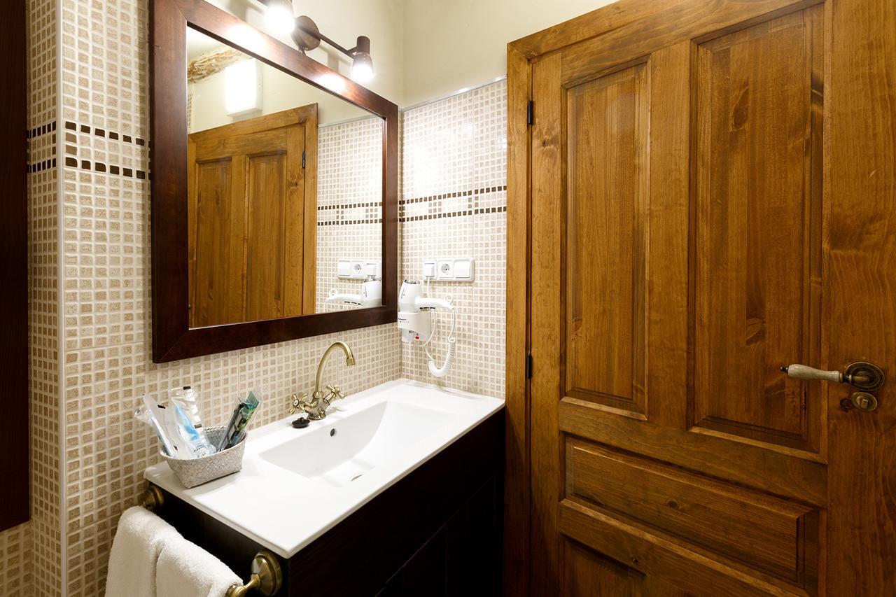 Hotel Villa San Jorge Azanuy Ngoại thất bức ảnh