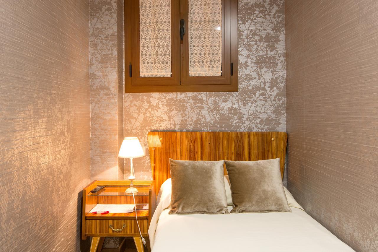 Hotel Villa San Jorge Azanuy Ngoại thất bức ảnh